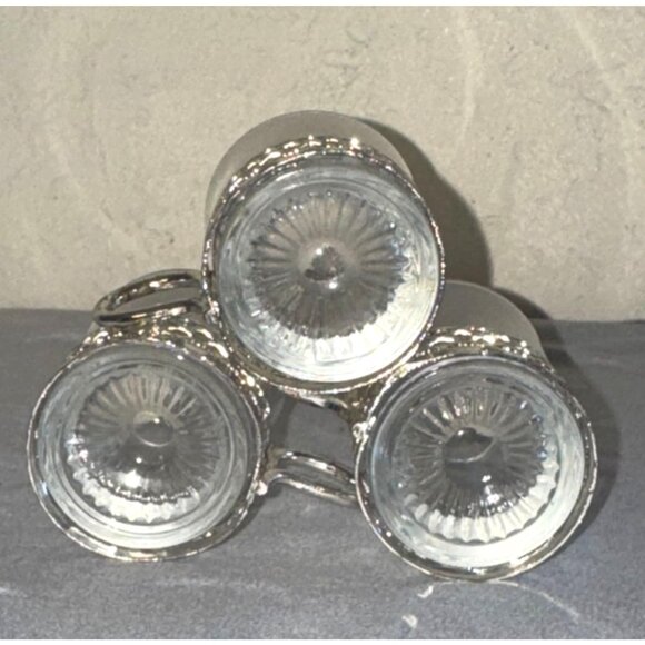 Set Of 3 Vintage mini Glass Cup With Silver-Tone Metal Holders & Handles - Picture 4 of 6